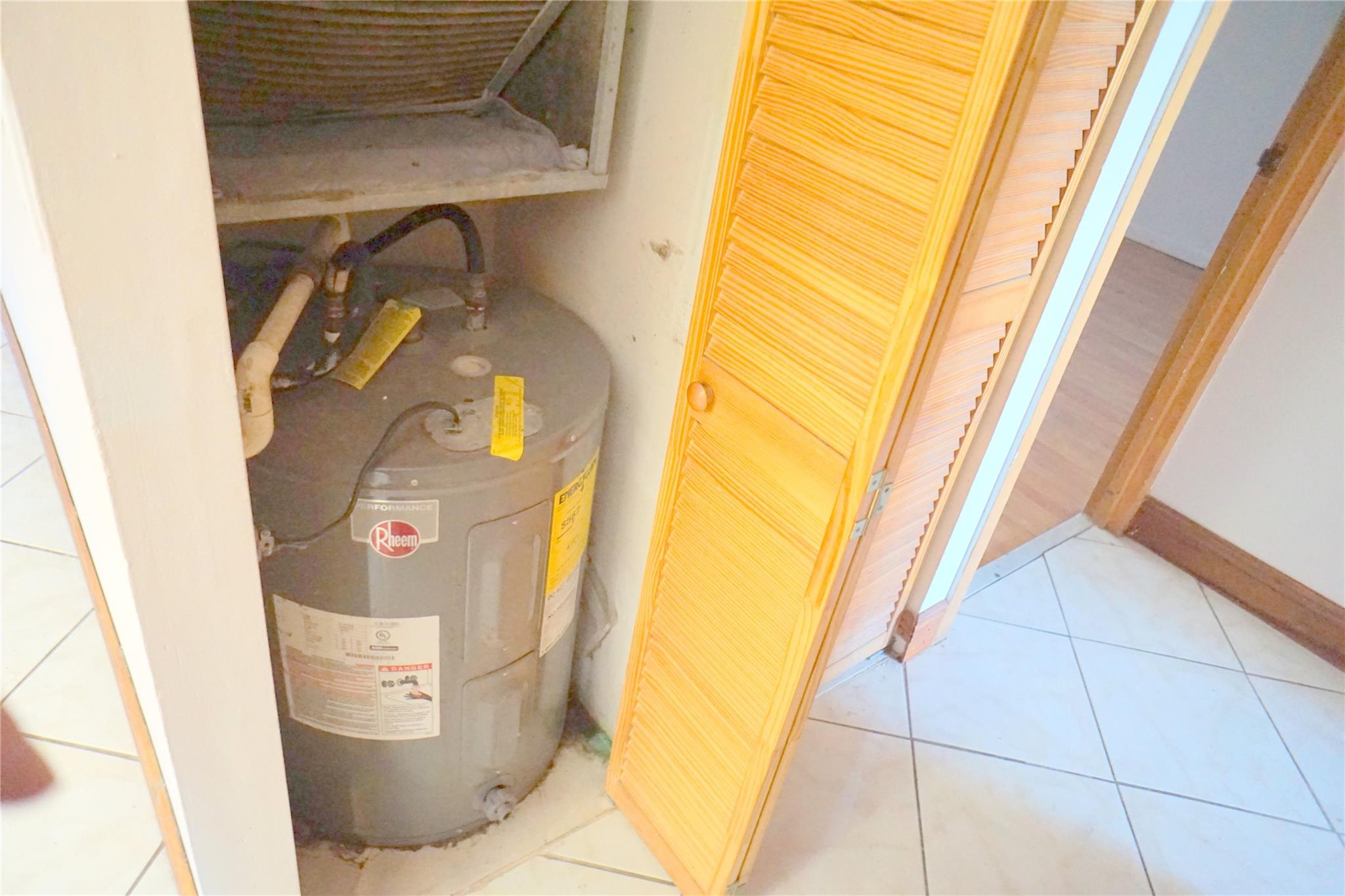 2821 Somerset Dr 203