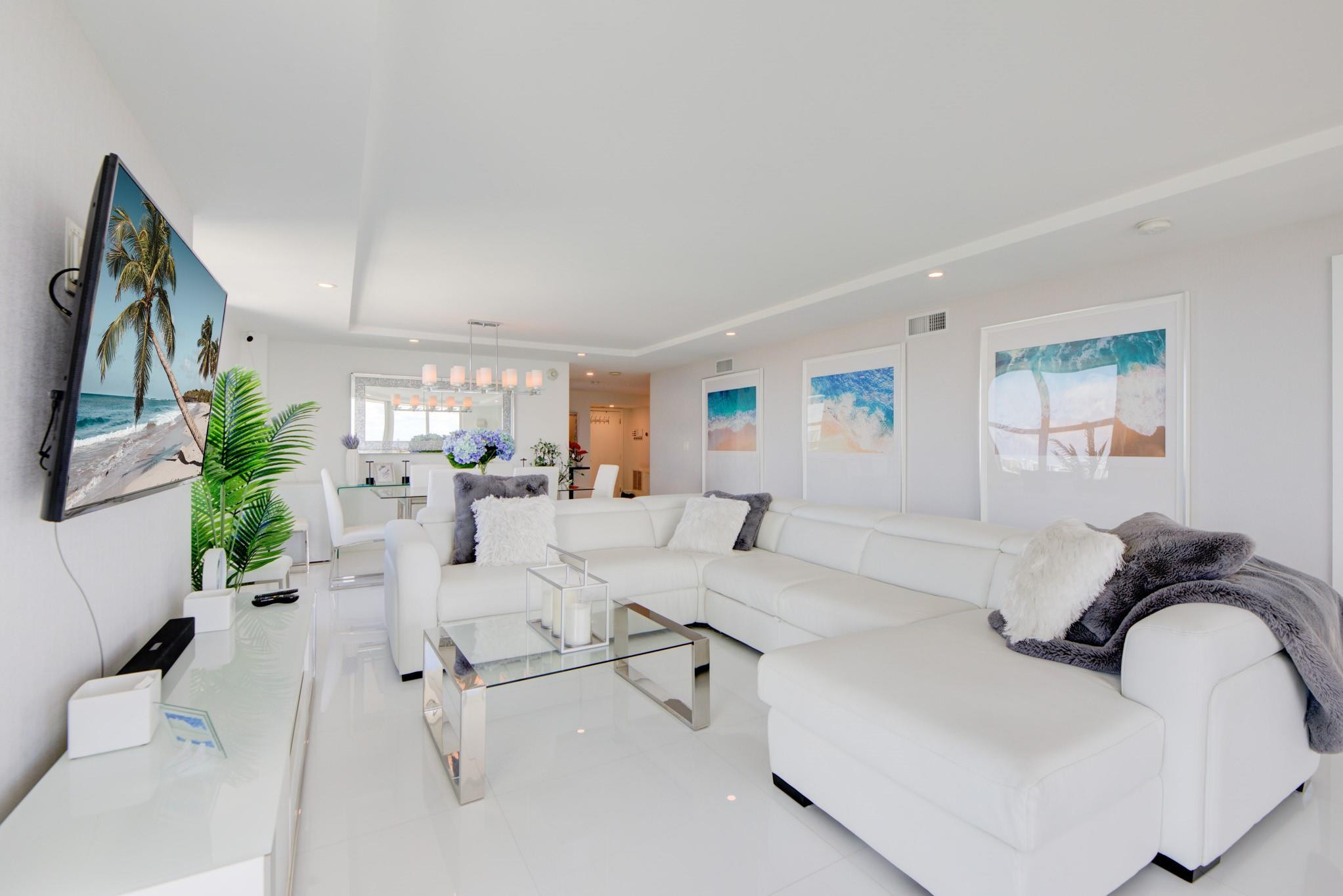 1 Las Olas Circle 1102