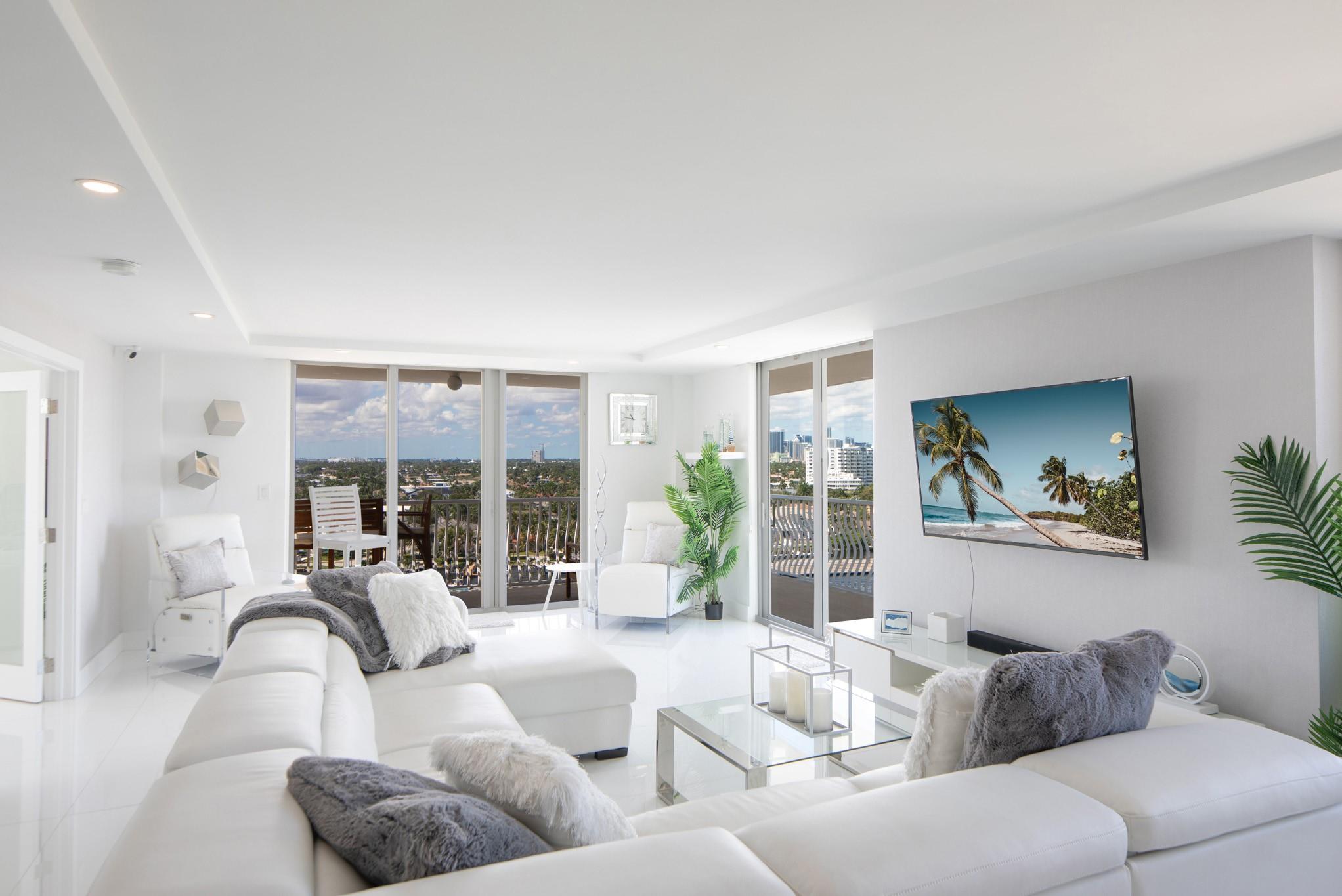 1 Las Olas Circle 1102