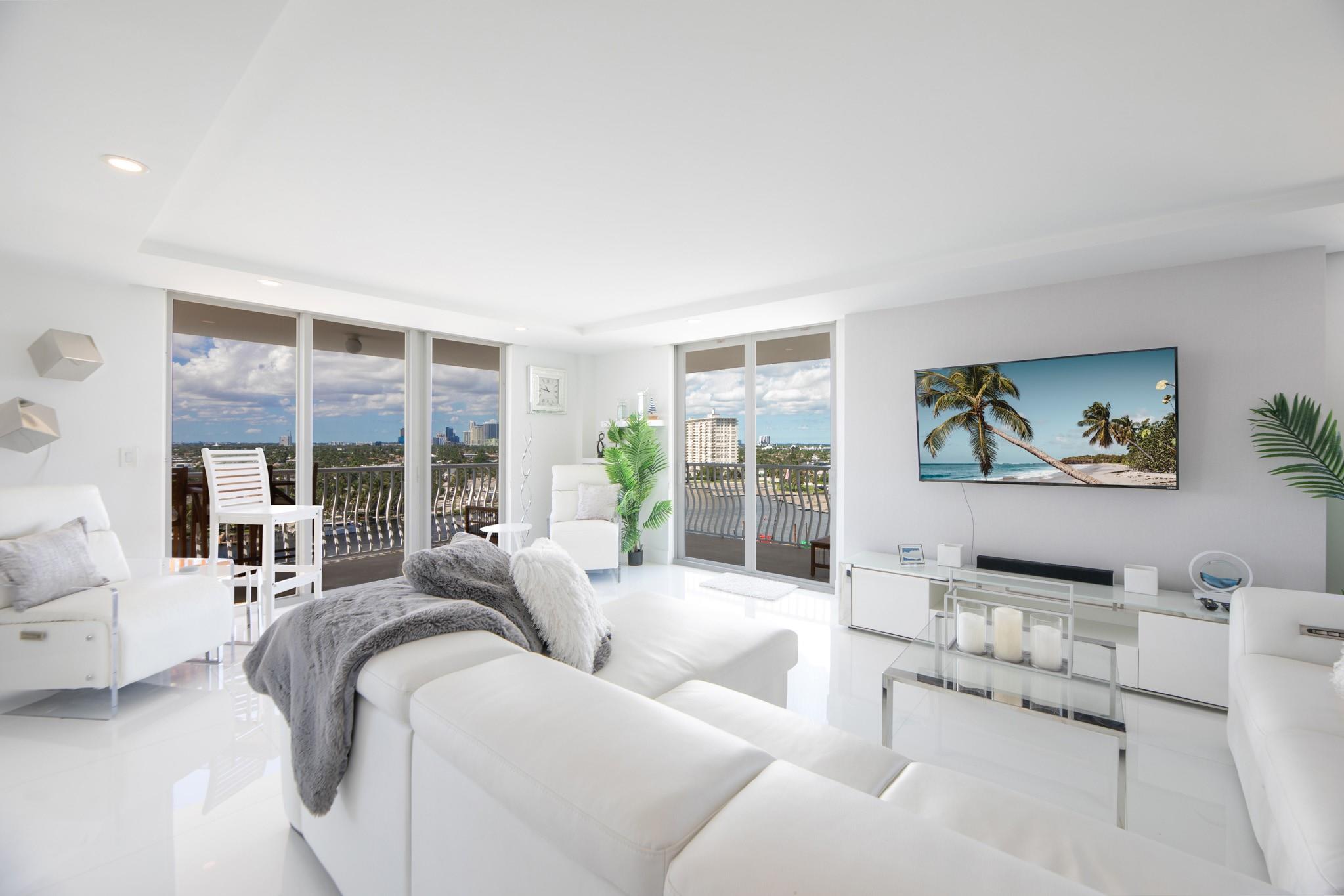 1 Las Olas Circle 1102