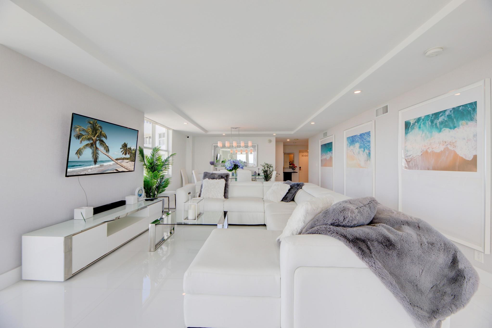 1 Las Olas Circle 1102