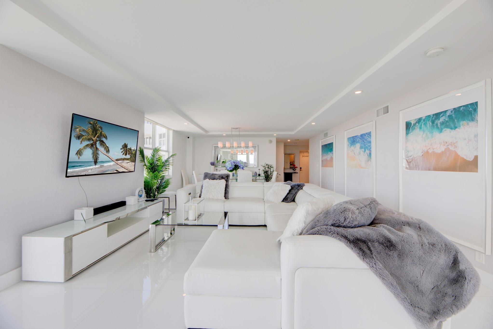 1 Las Olas Circle 1102