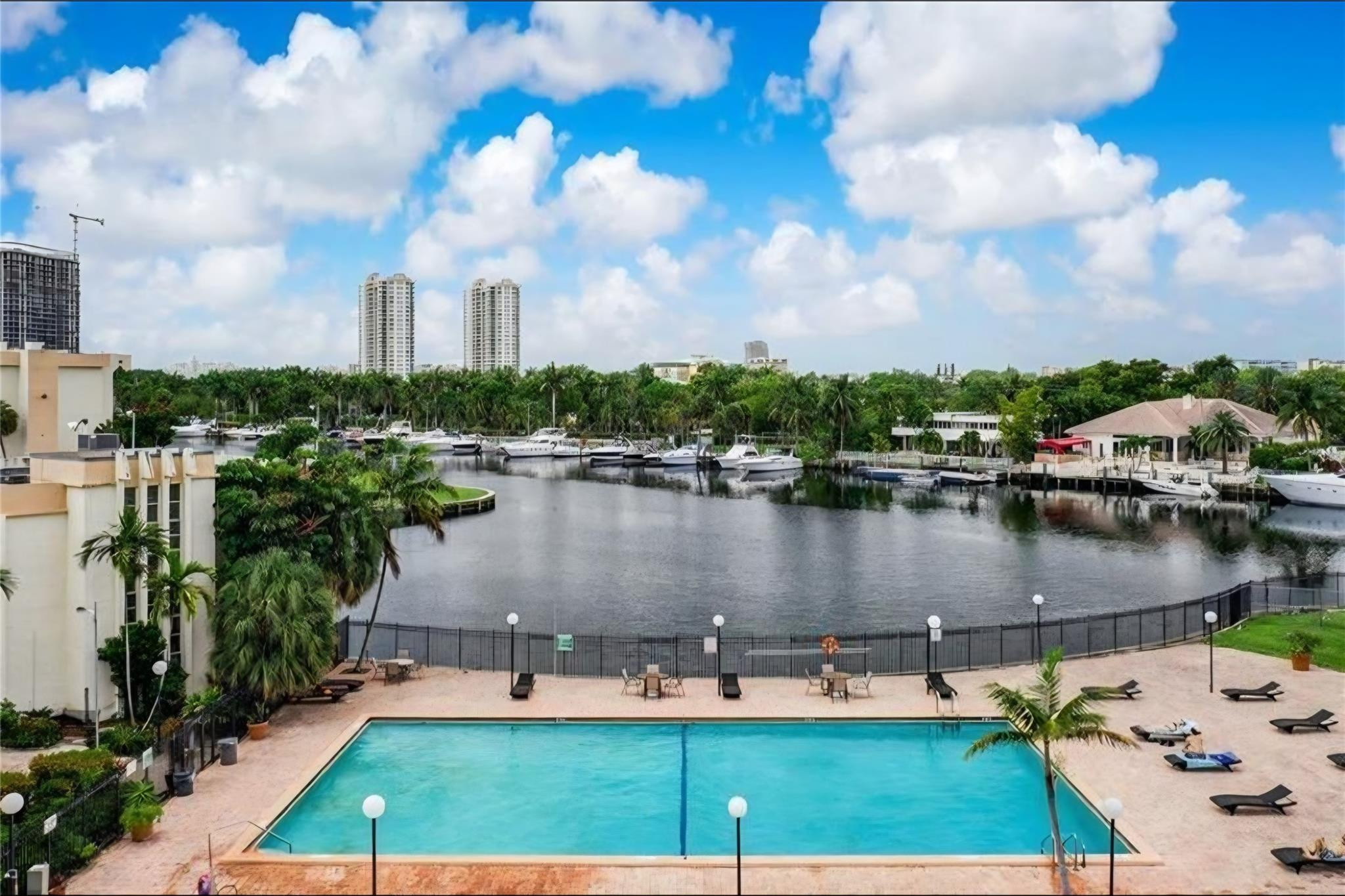 801 Three Islands Blvd 409