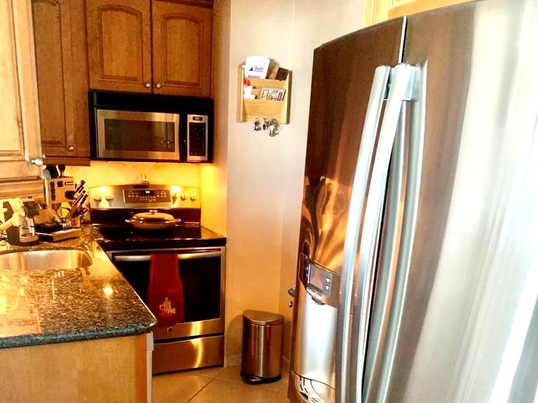 1 Las Olas Circle 1415