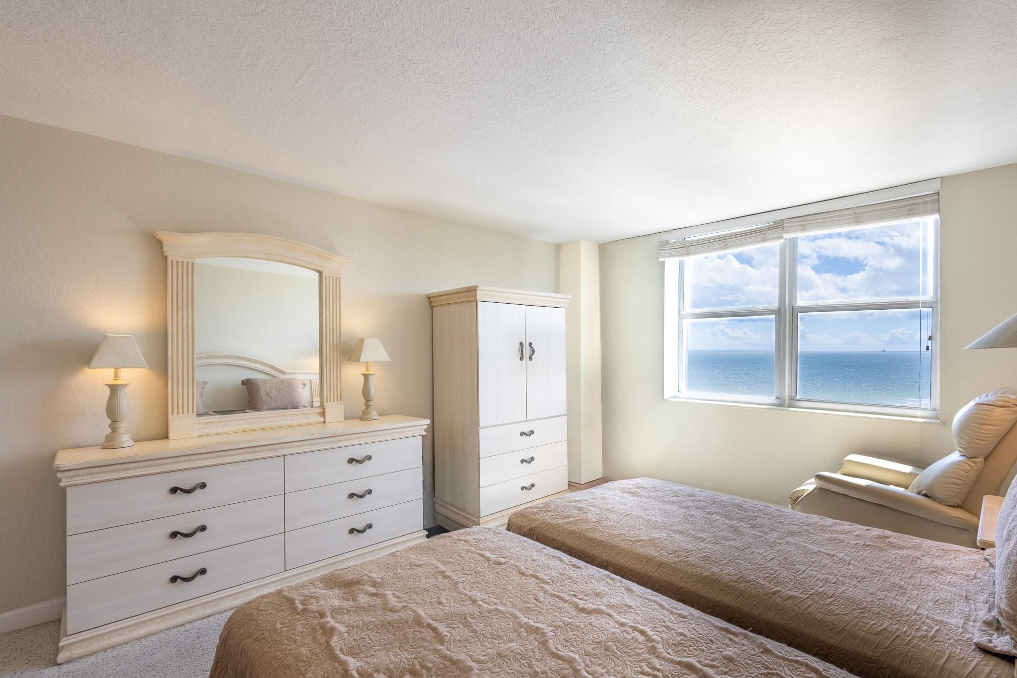 2000 S Ocean Blvd 10E