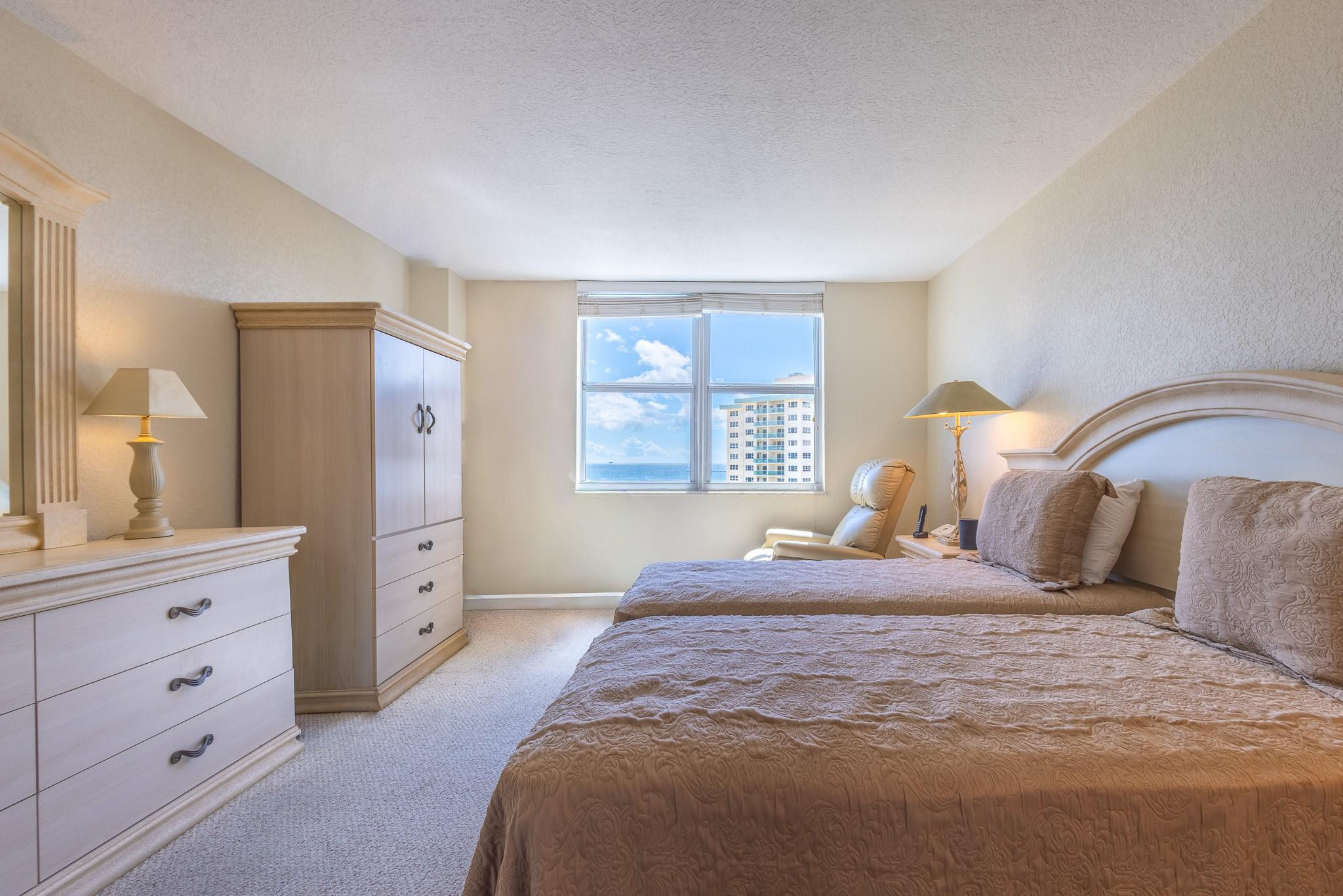 2000 S Ocean Blvd 10E