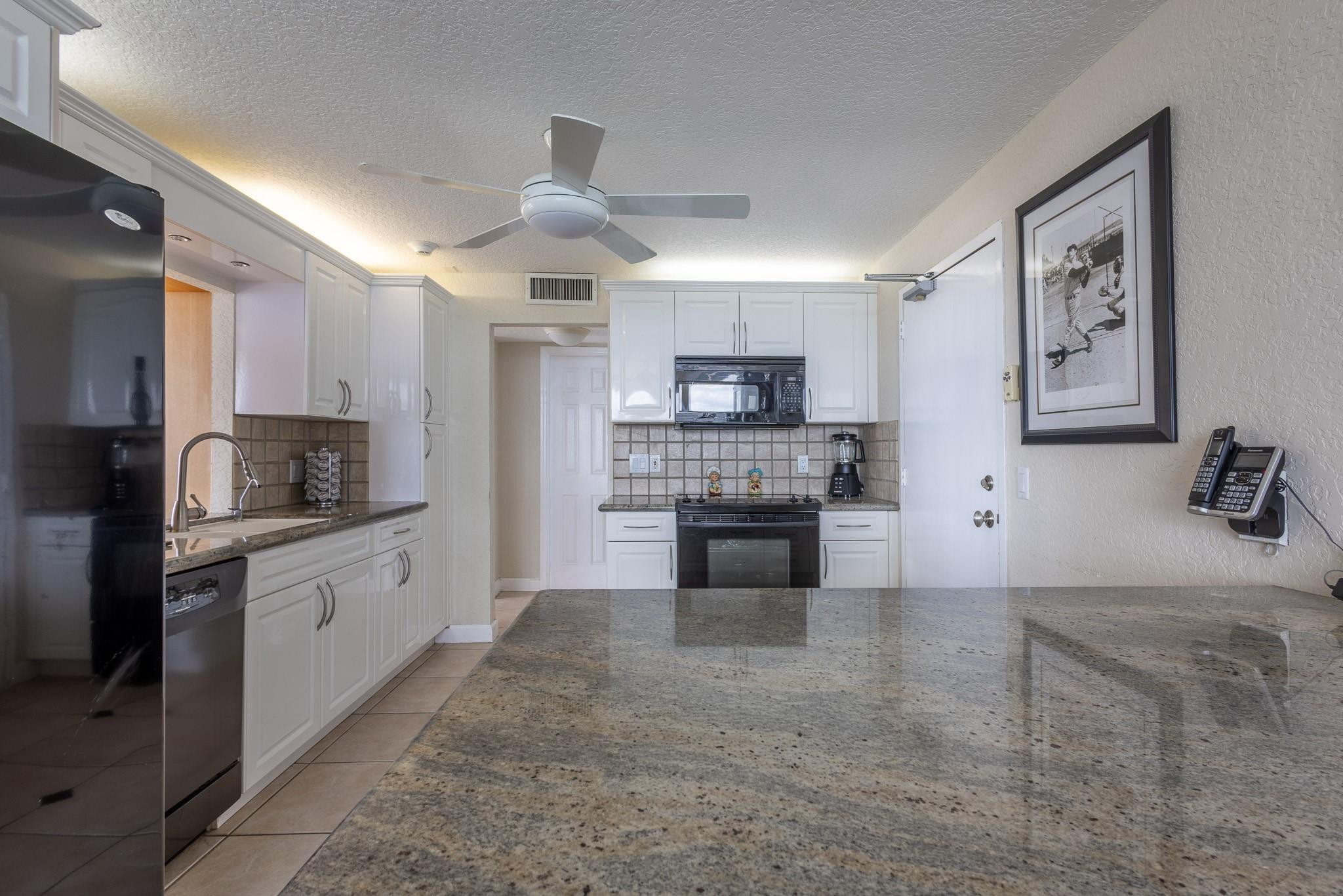 2000 S Ocean Blvd 10E