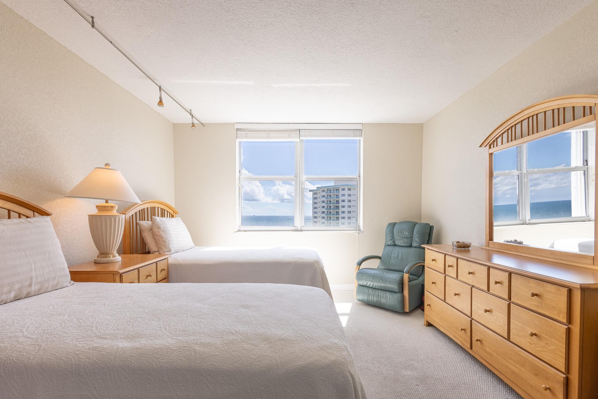 2000 S Ocean Blvd 10E