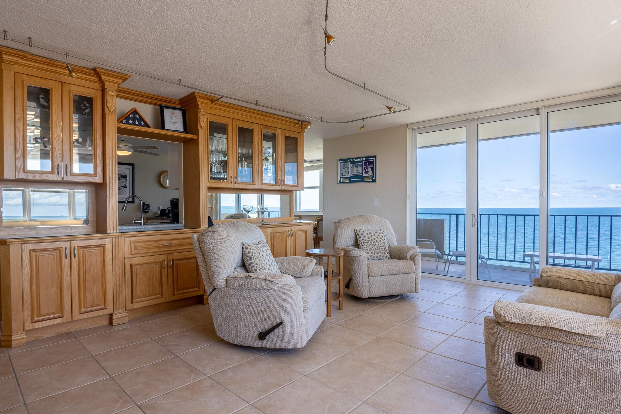 2000 S Ocean Blvd 10E