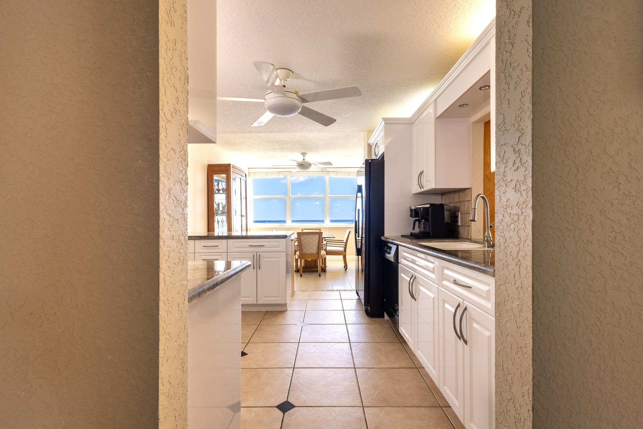 2000 S Ocean Blvd 10E