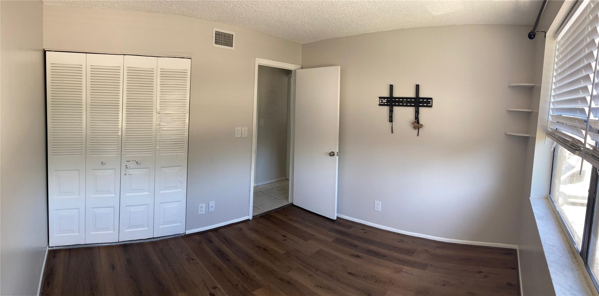 10002 Winding Lake Rd 202