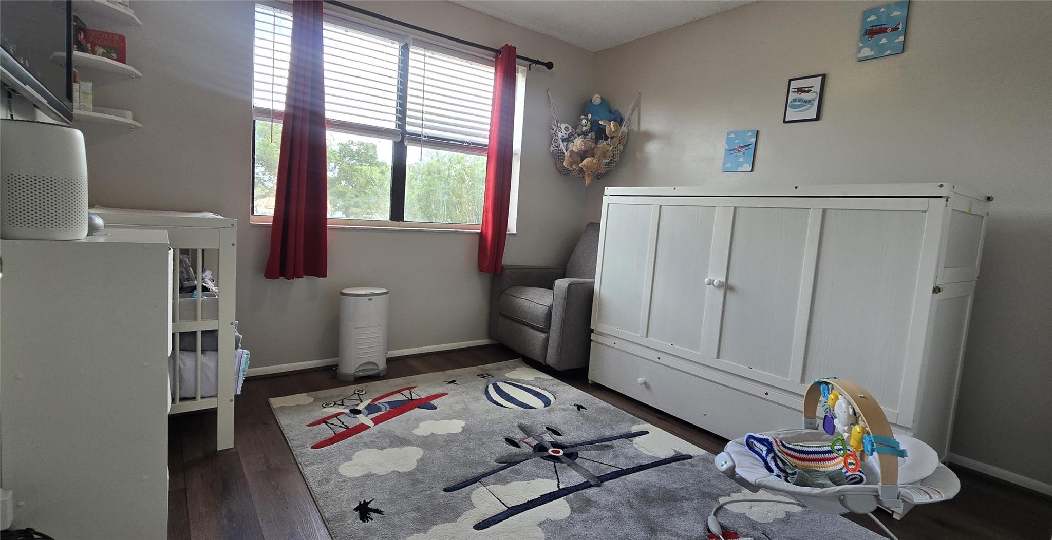 10002 Winding Lake Rd 202