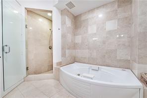 18101 Collins Ave 1604