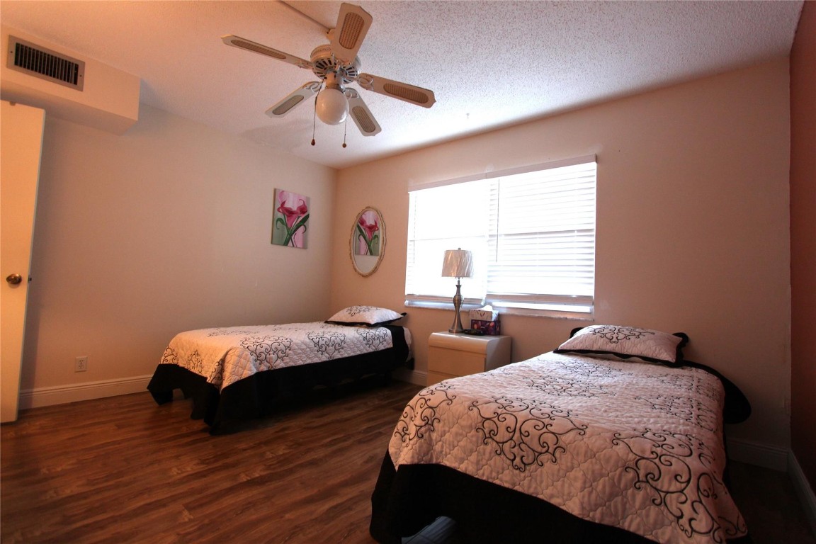 3201 Portofino Pt e3