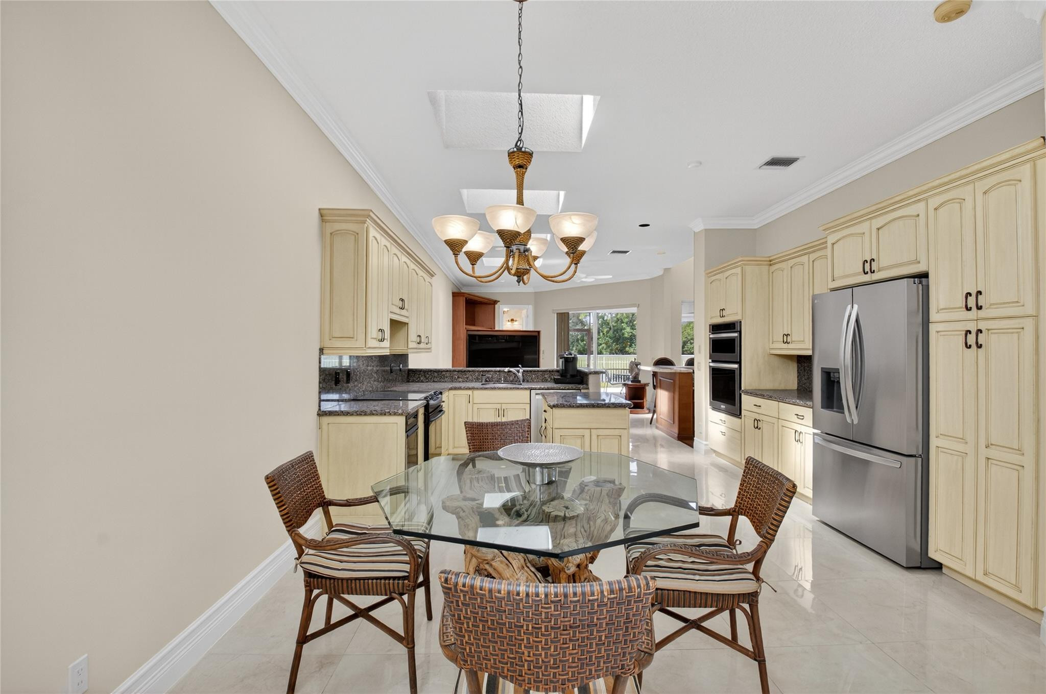 5413 Ascot Bnd