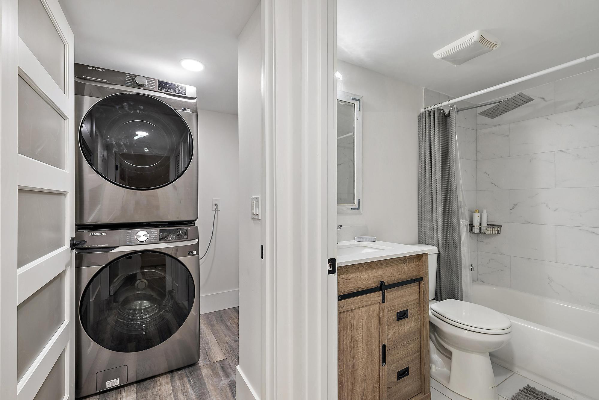 6928 Briarlake 102