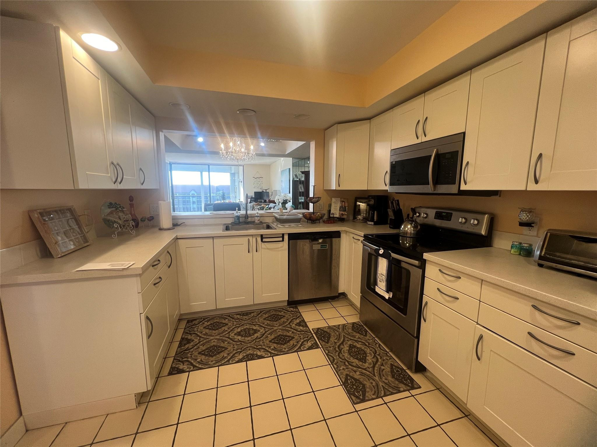 7030 Half Moon Cir 418