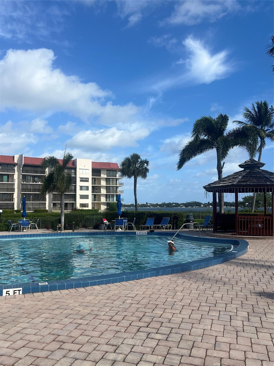 7030 Half Moon Cir 418