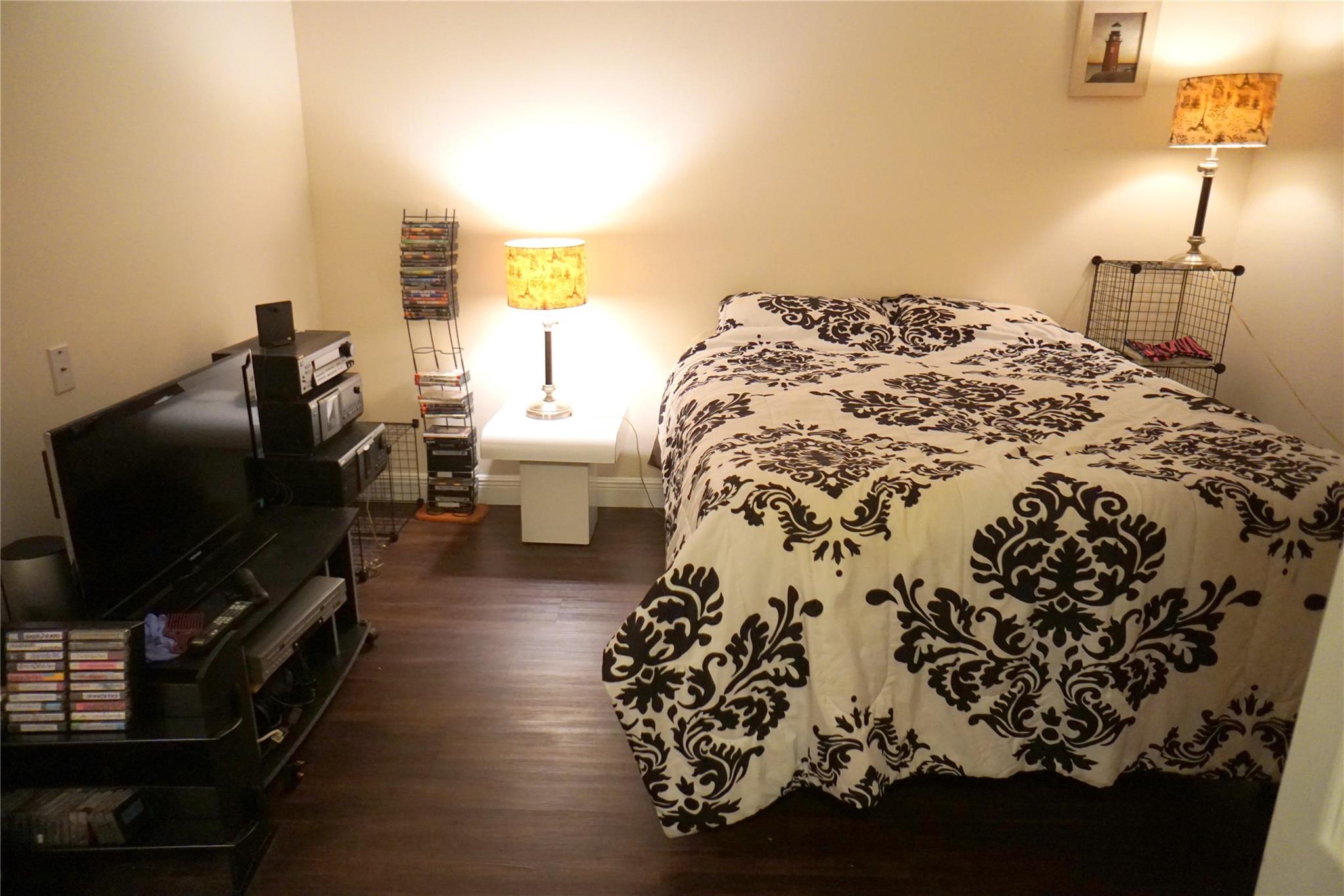 2851 Somerset Dr 103