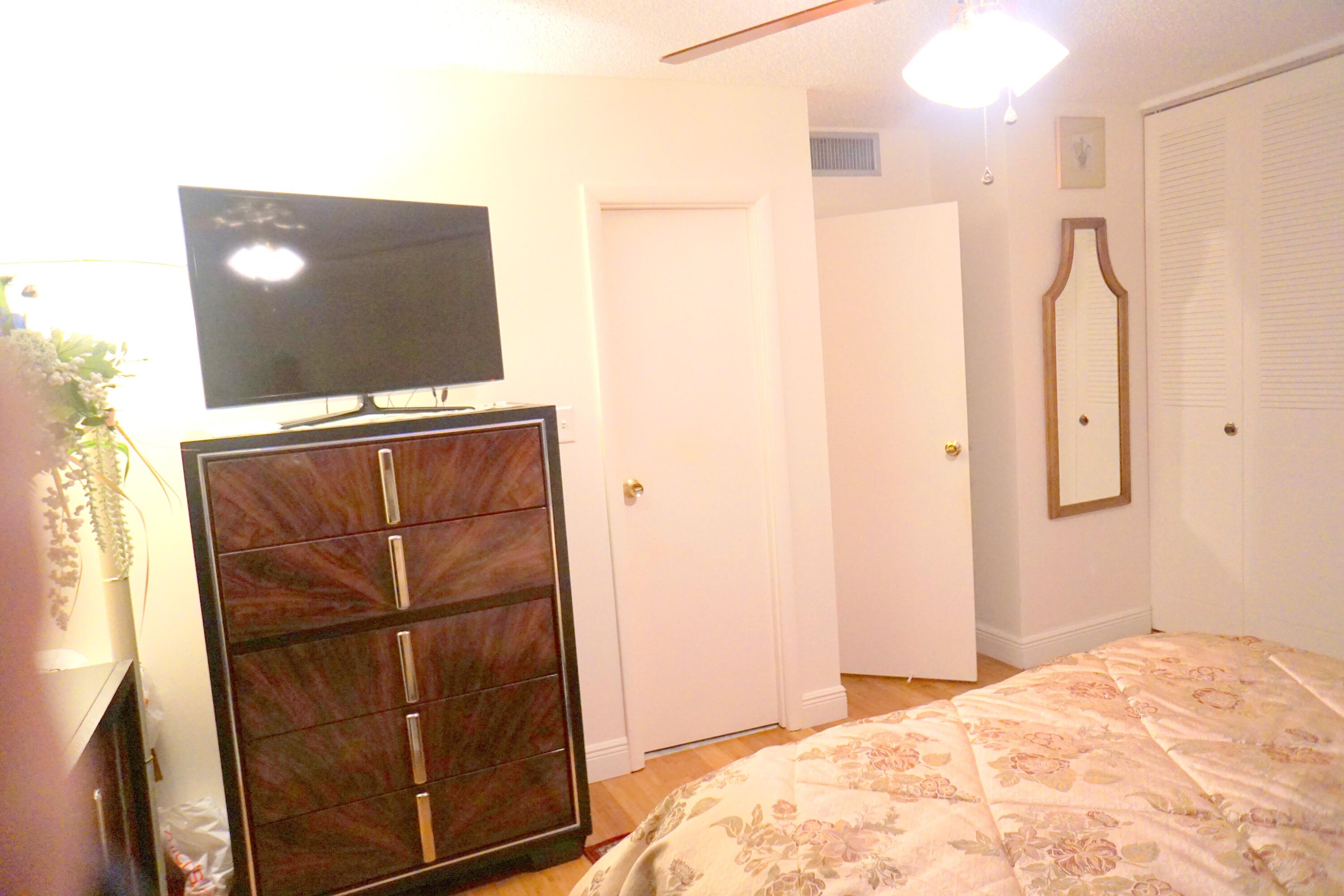 3400 NW 48th Ave 502