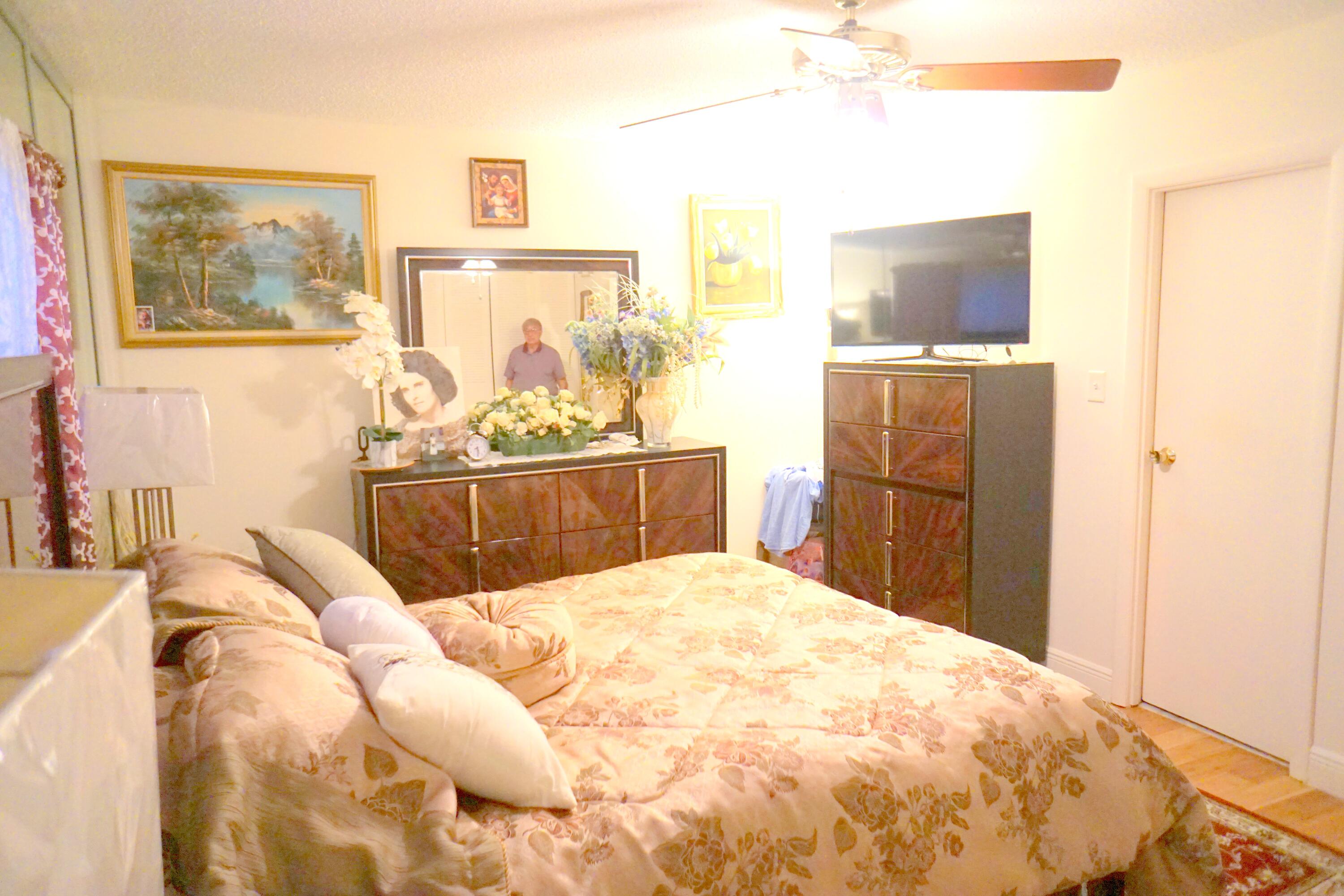 3400 NW 48th Ave 502