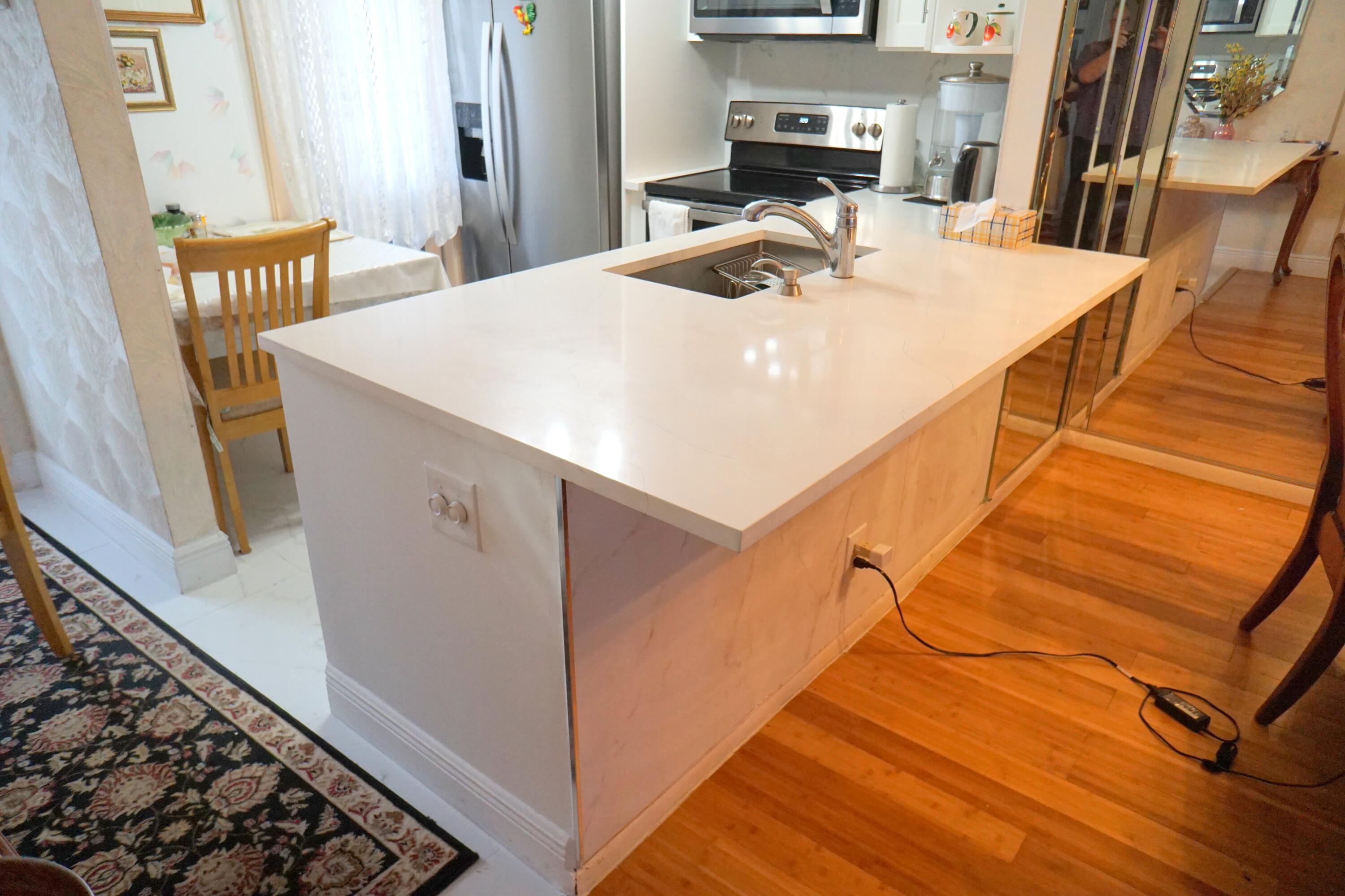 3400 NW 48th Ave 502