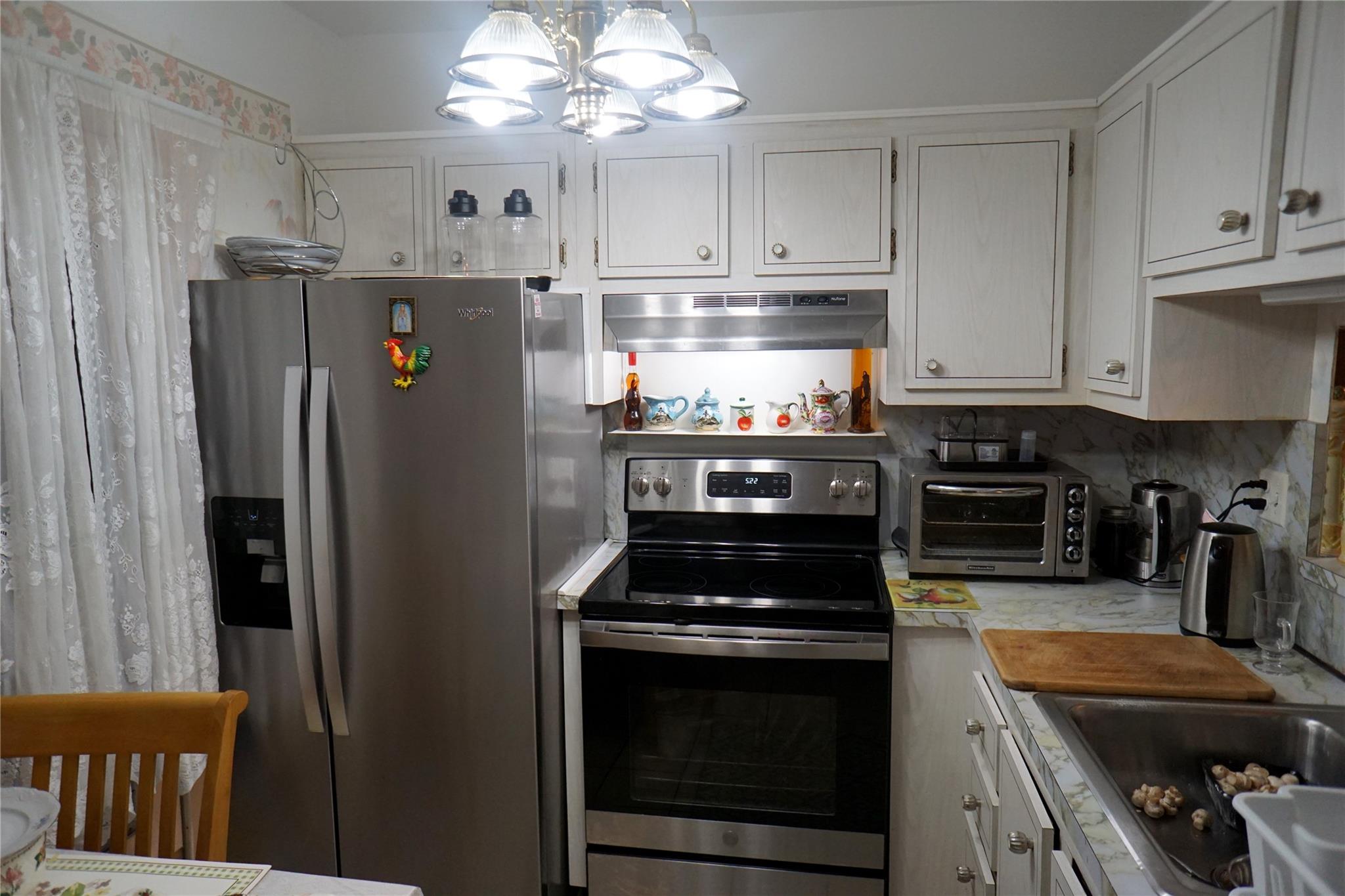 3400 NW 48th Ave 502