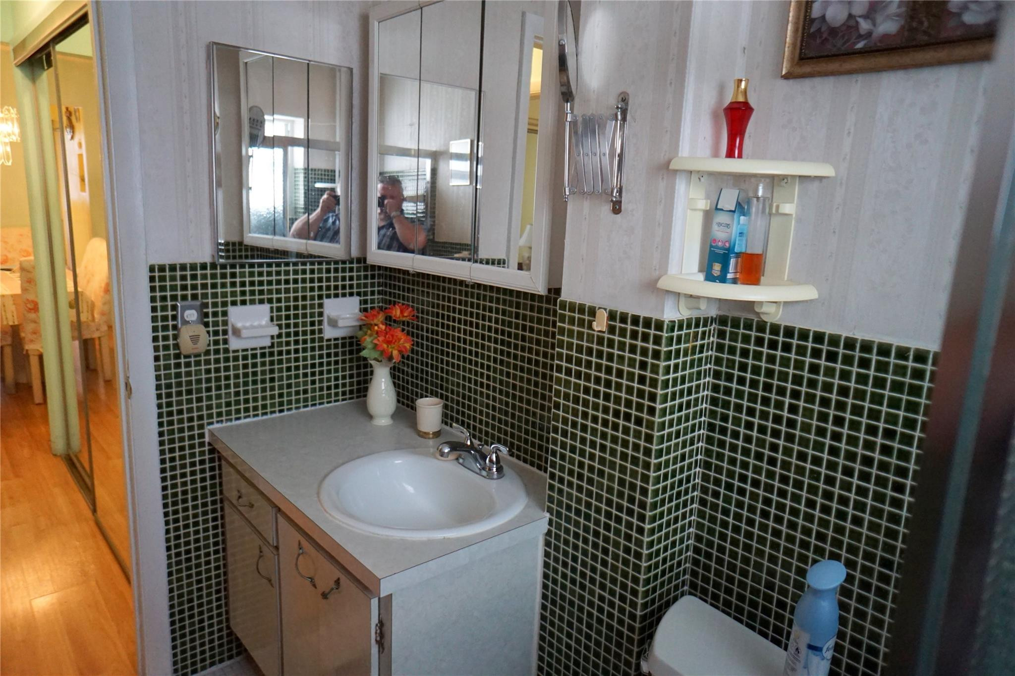 160 NE 8th Ave 25 B