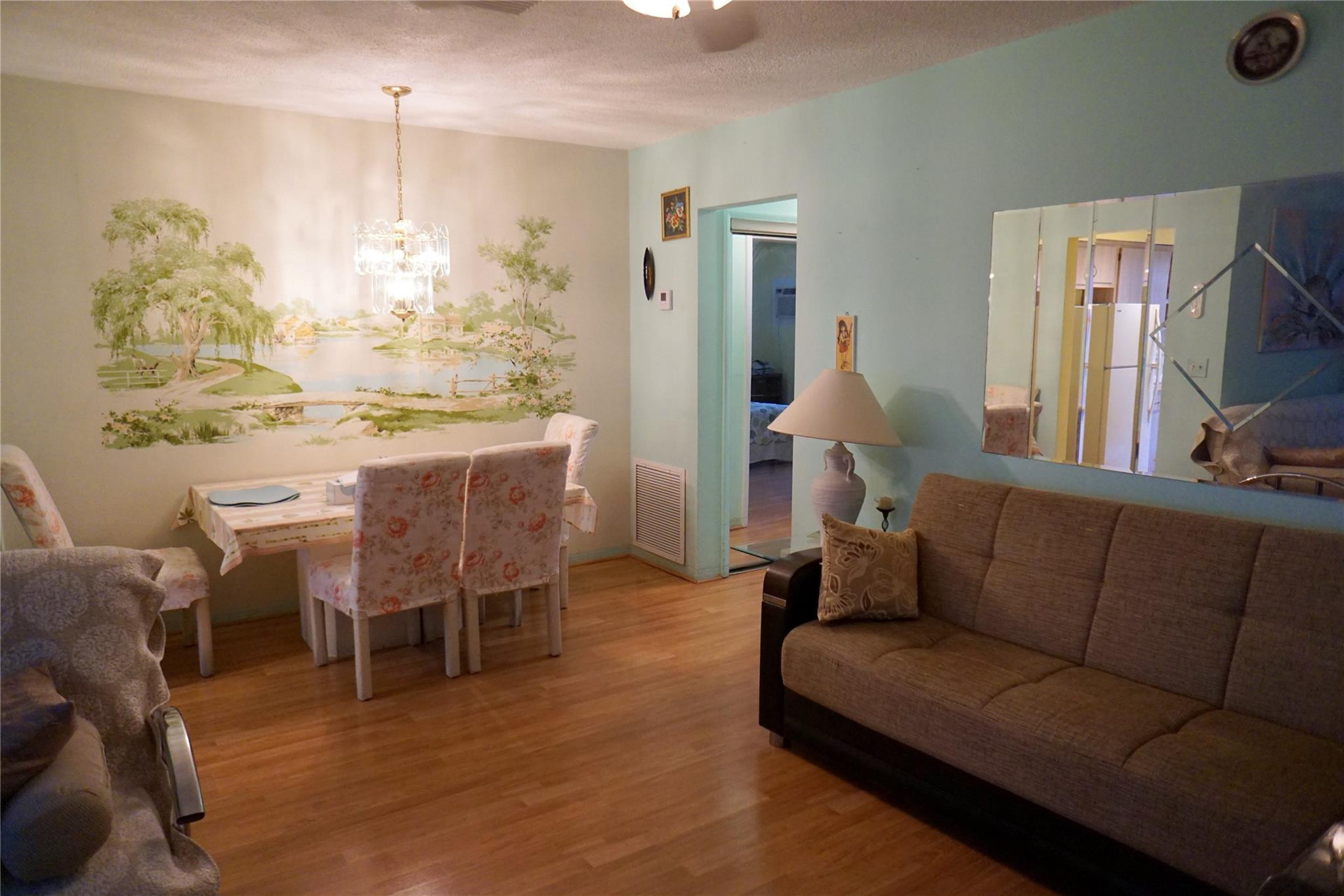 160 NE 8th Ave 25 B