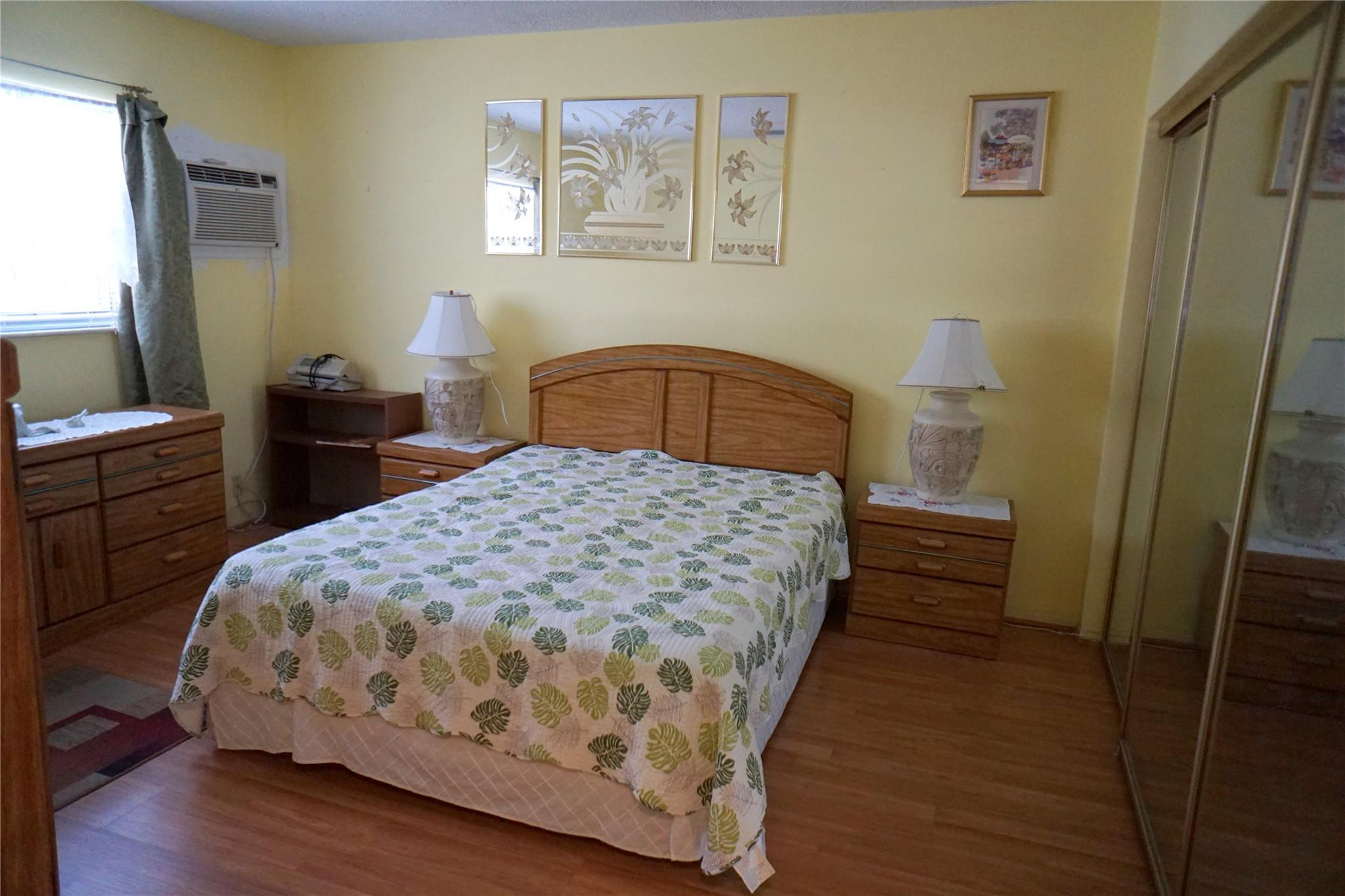160 NE 8th Ave 25 B