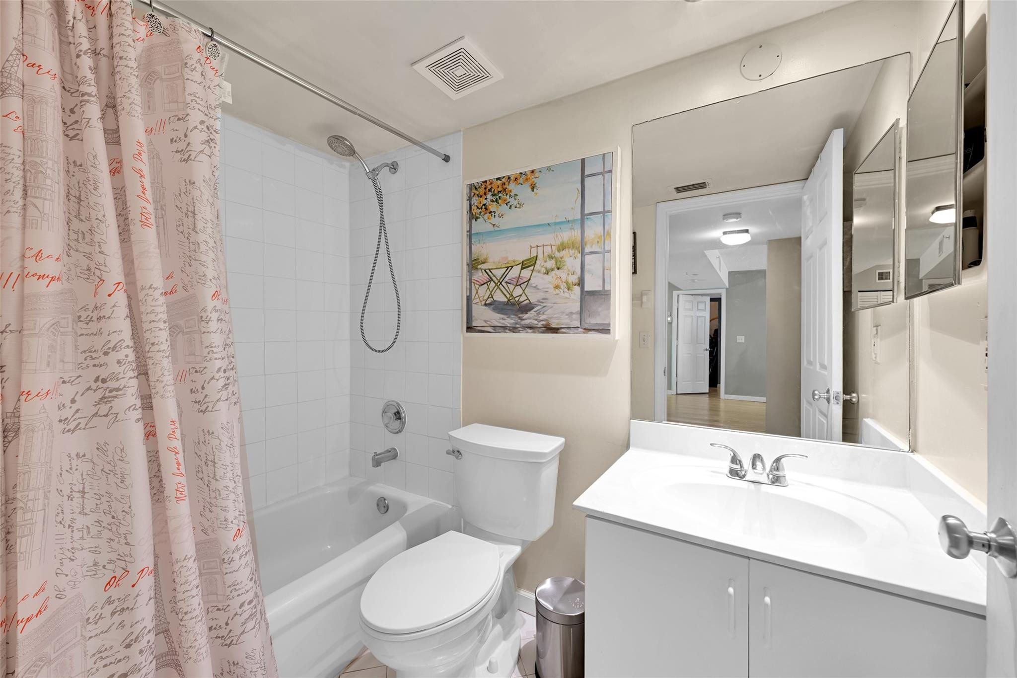 2711 Ocean Club Blvd 204