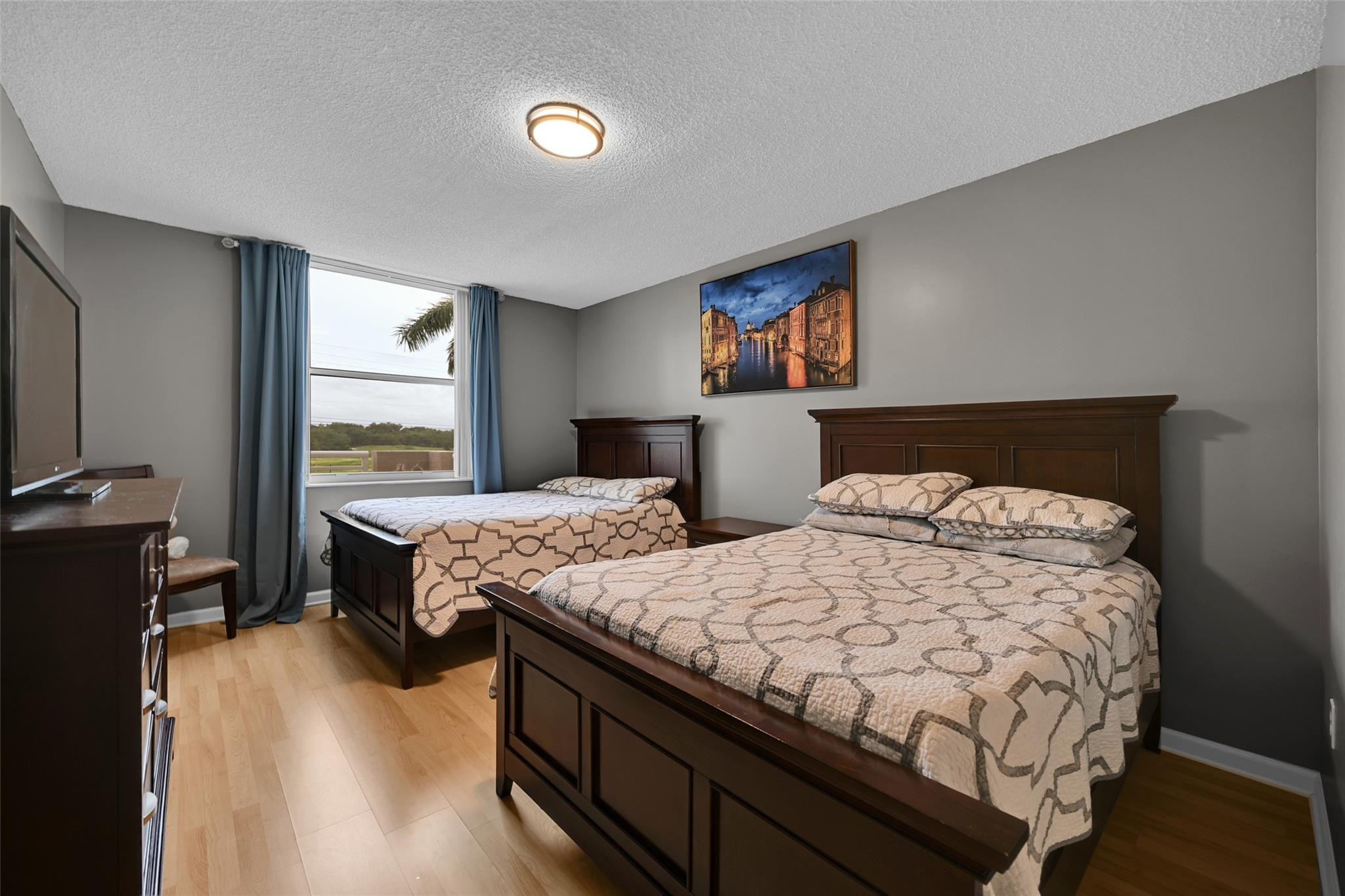 2711 Ocean Club Blvd 204