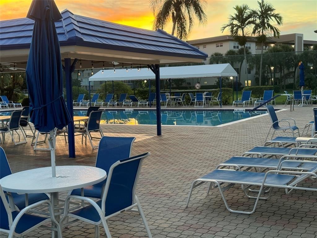 3201 Portofino Pt E3