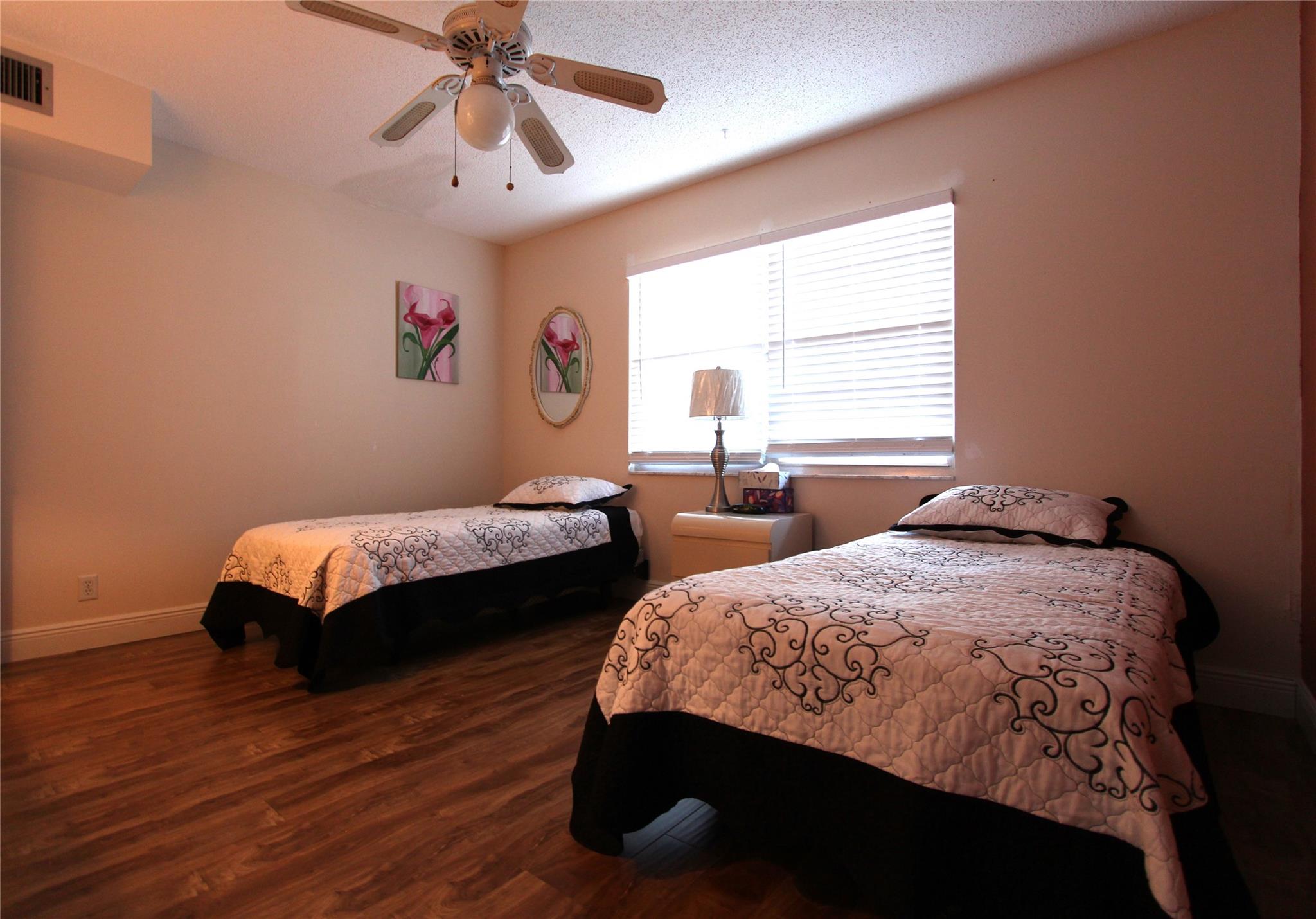 3201 Portofino Pt E3