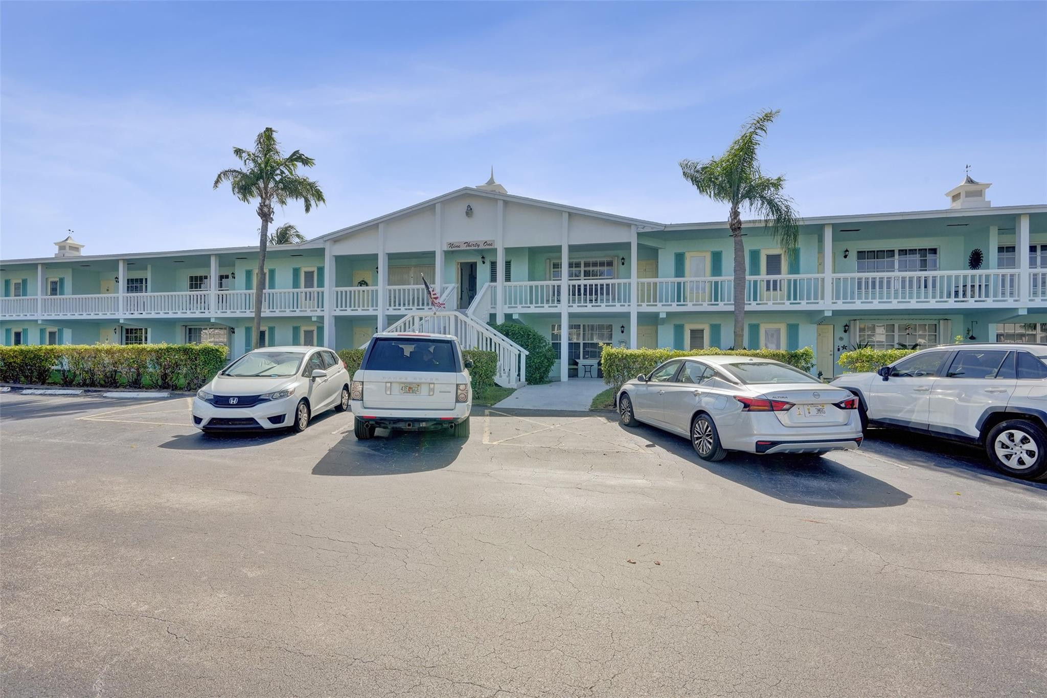 931 SE 9th Ave 13