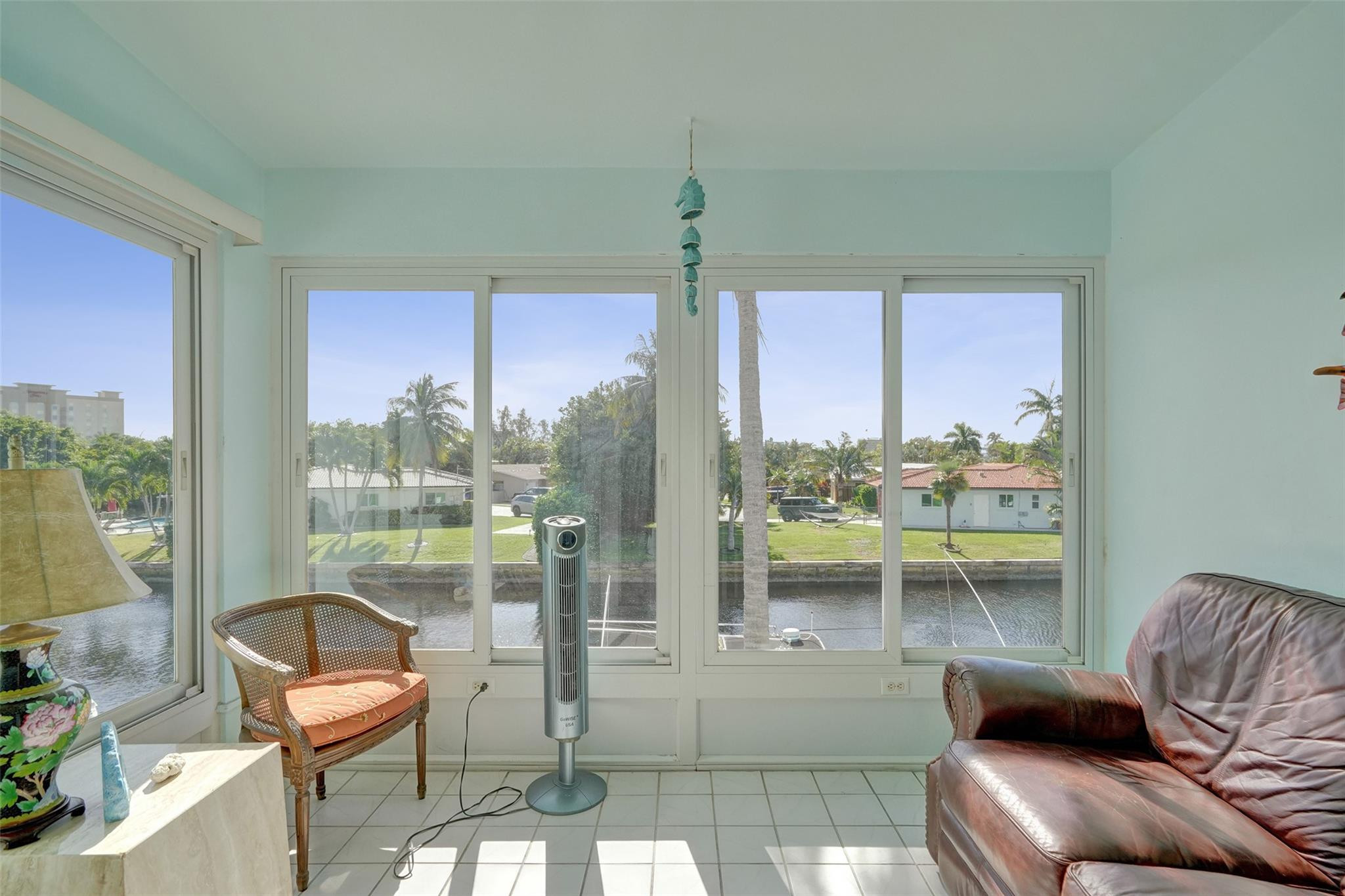 931 SE 9th Ave 13