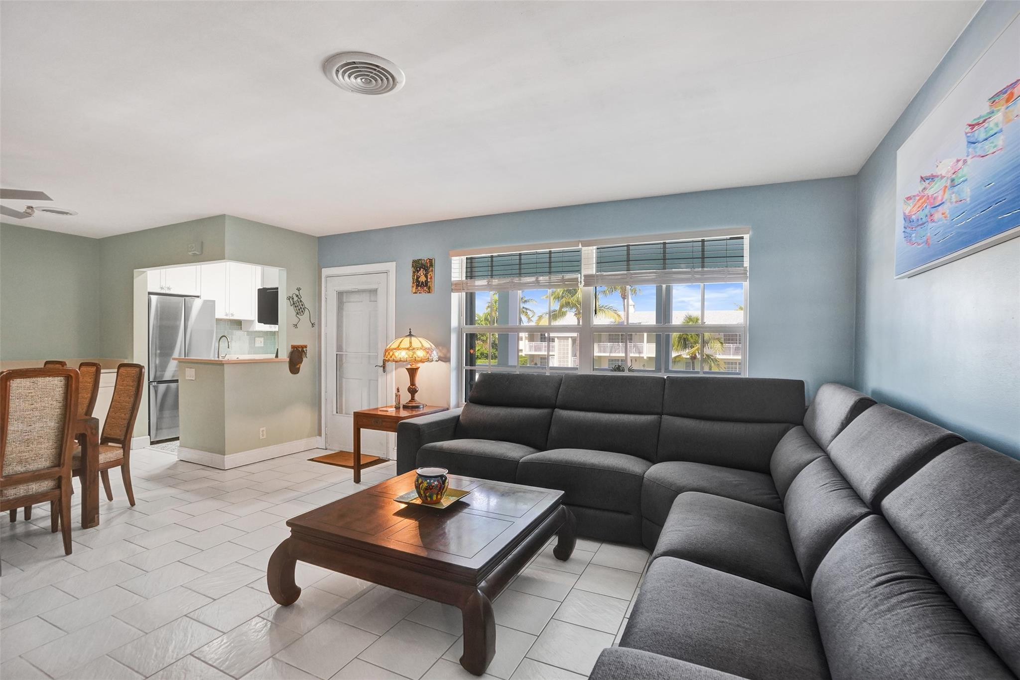 931 SE 9th Ave 13