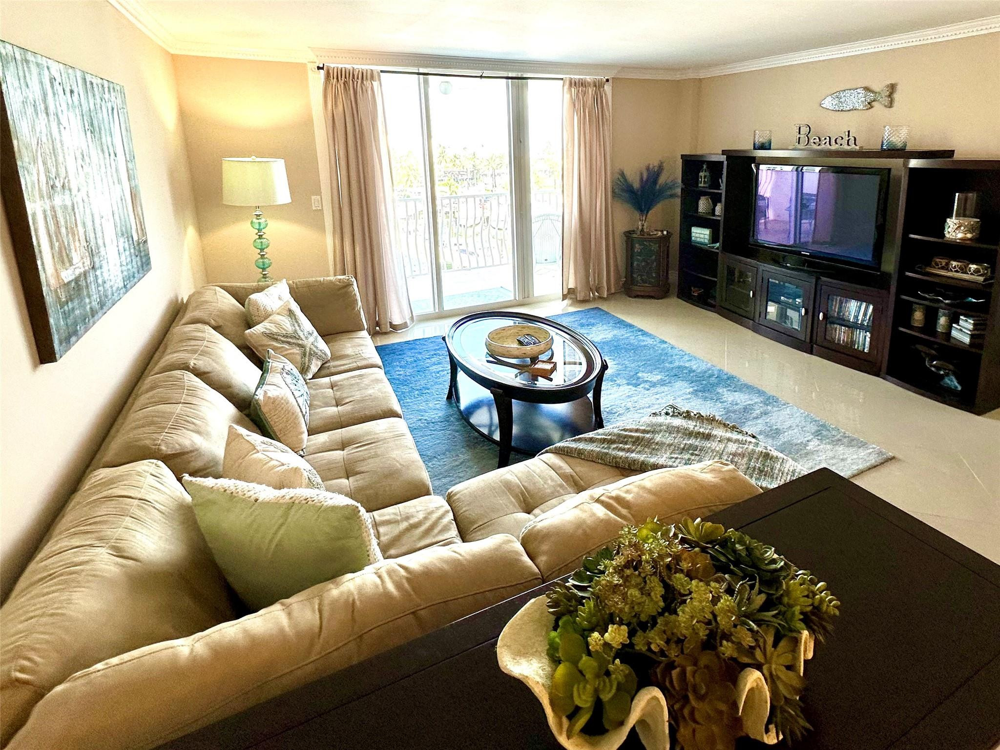 1 Las Olas Circle 415