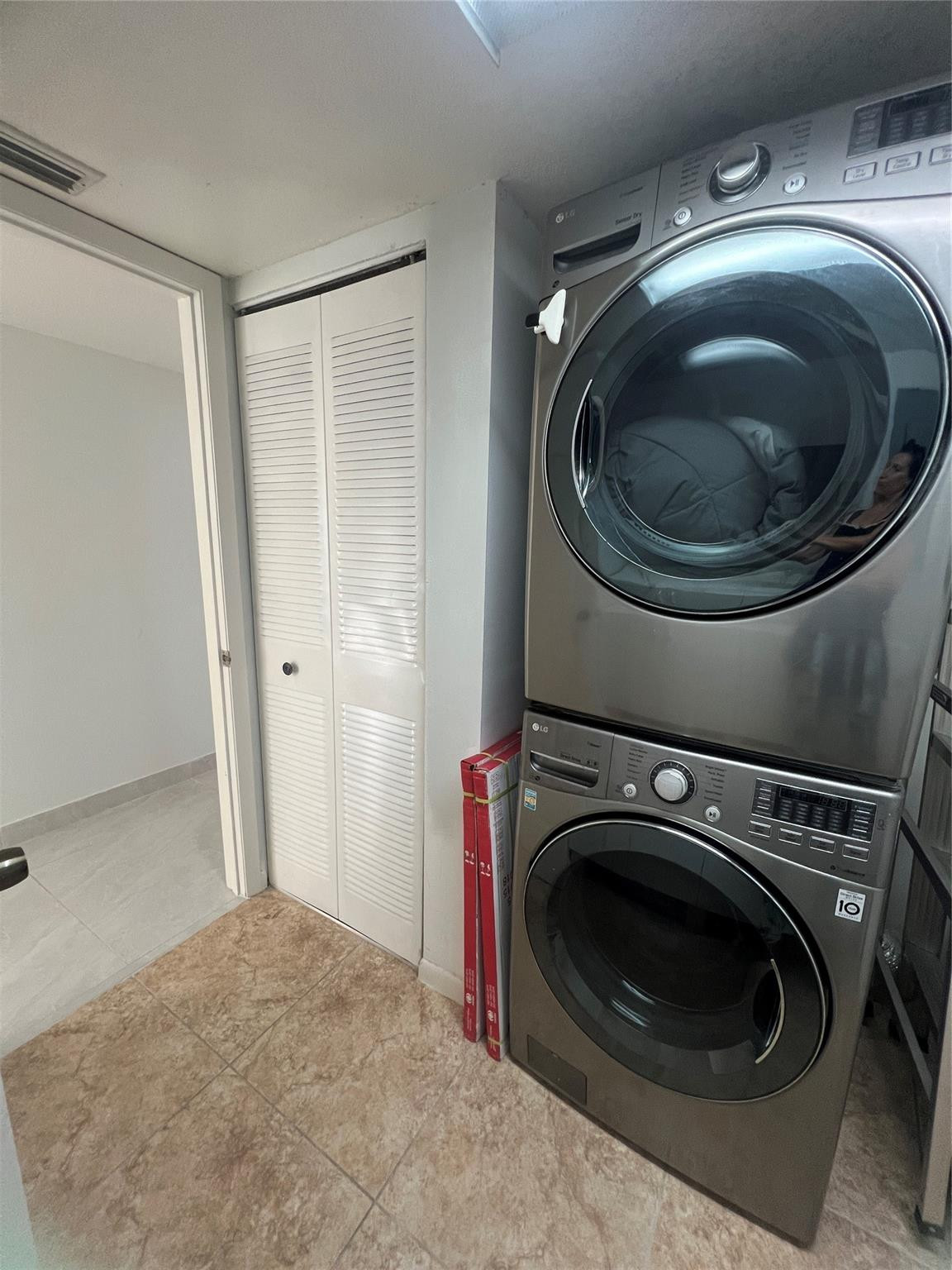 13851 Oneida Dr H1