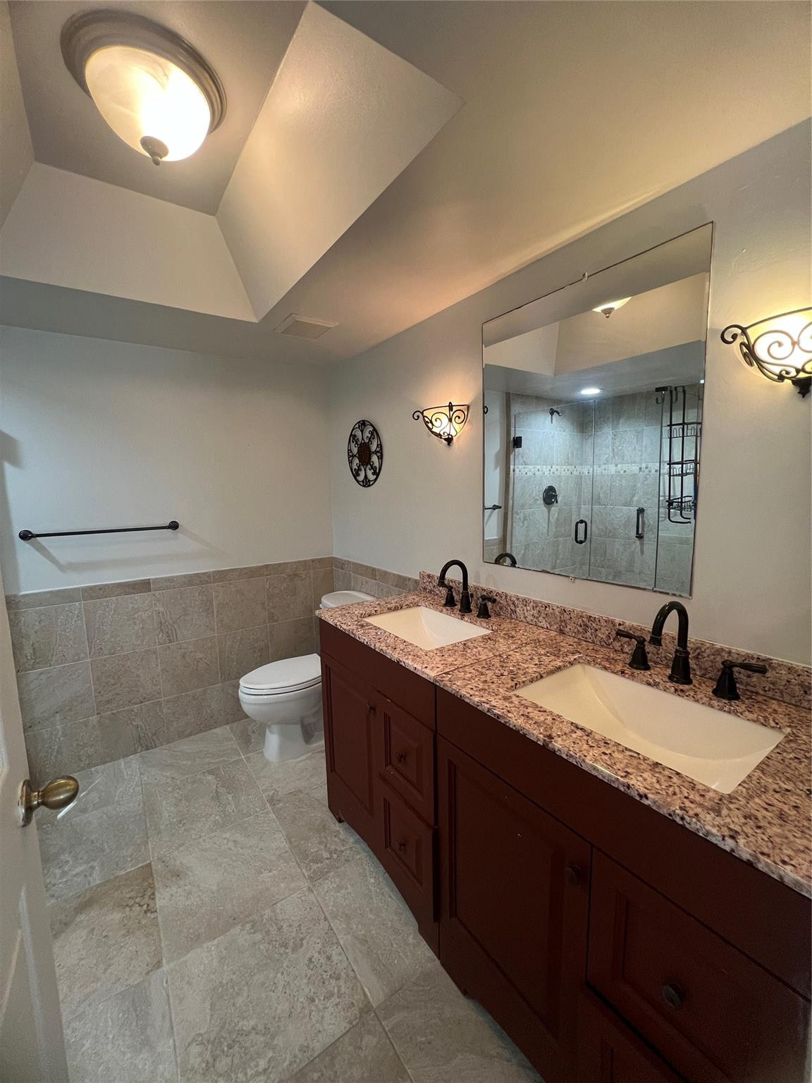 13851 Oneida Dr H1