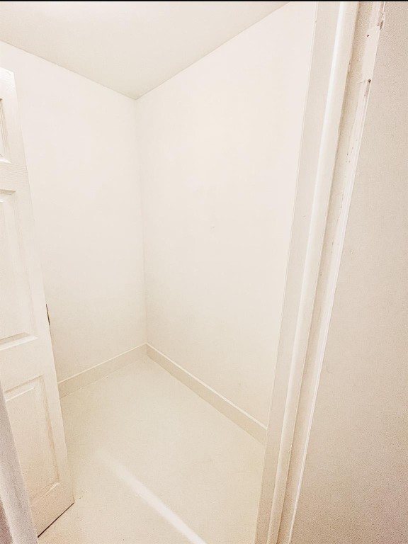 3125 Oakland Shores Dr 203