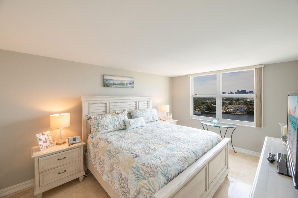 1 Las Olas Circle 1205