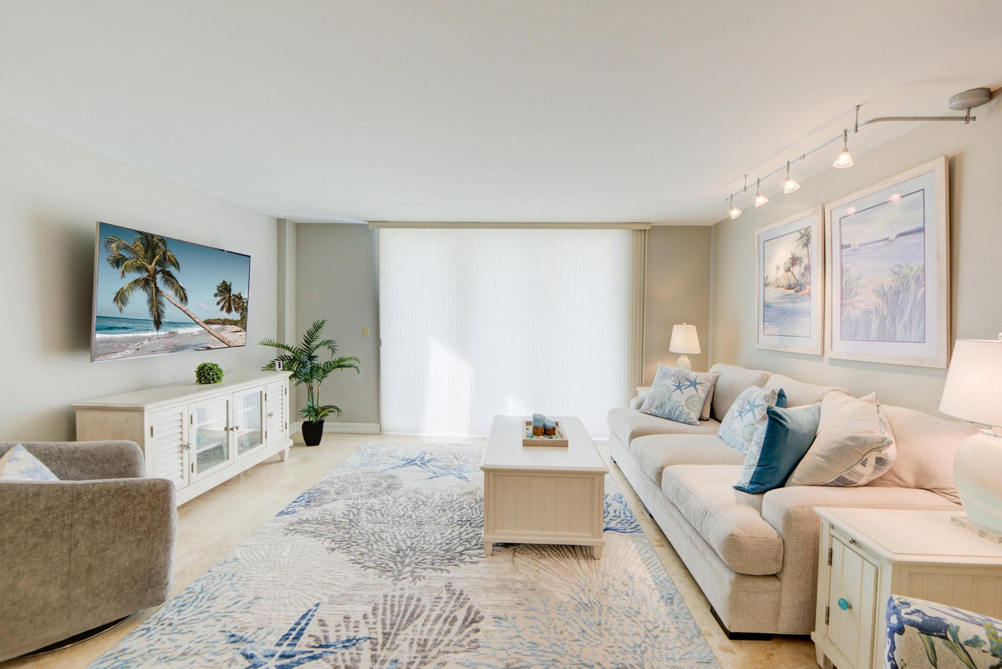 1 Las Olas Circle 1205