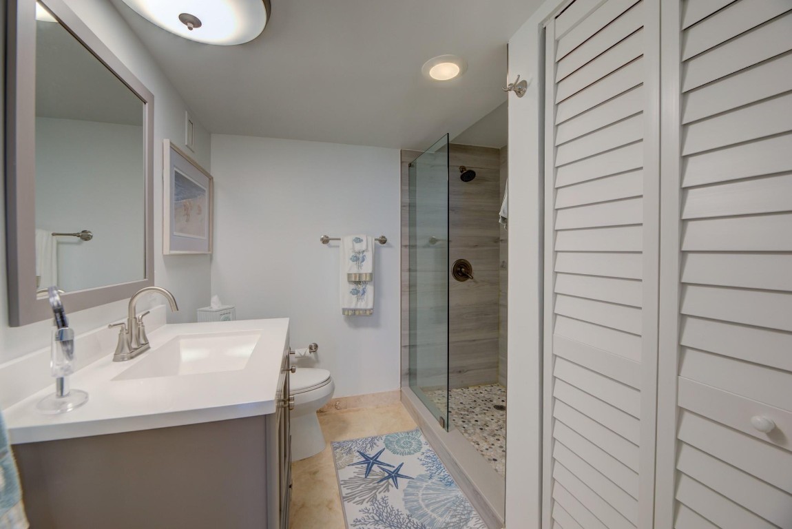 1 Las Olas Circle 1205