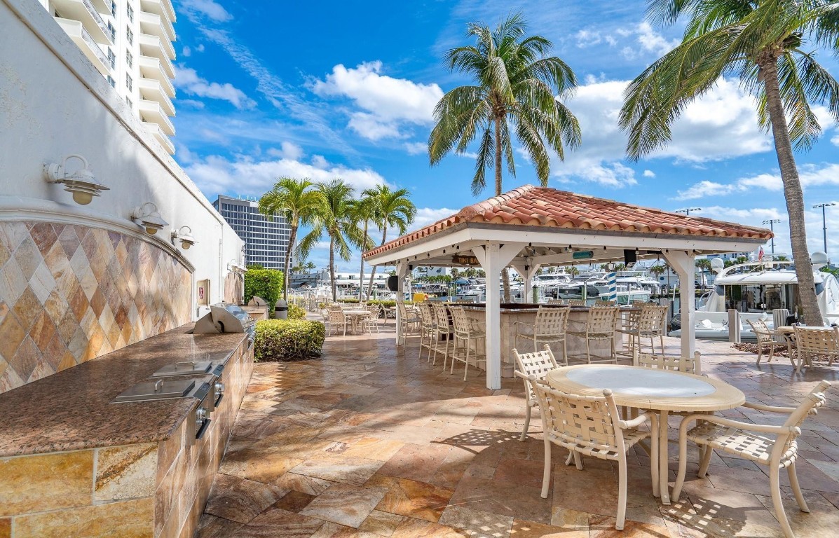 1 Las Olas Circle 1205