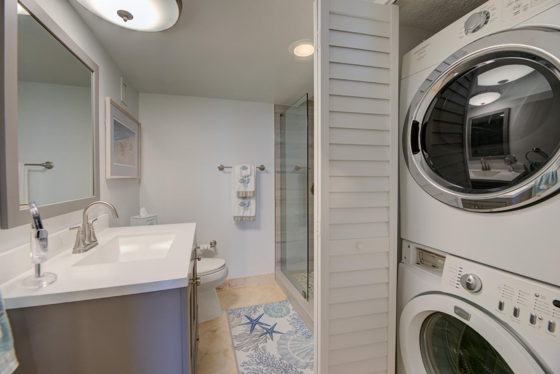 1 Las Olas Circle 1205