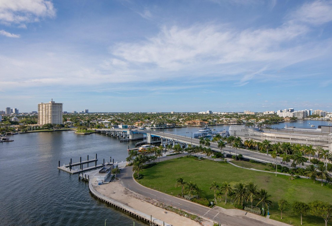 1 Las Olas Circle 1205