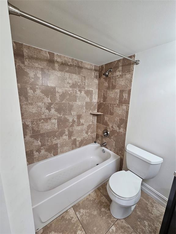 5583 Courtyard Dr 5583