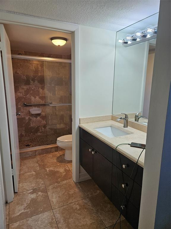 5583 Courtyard Dr 5583