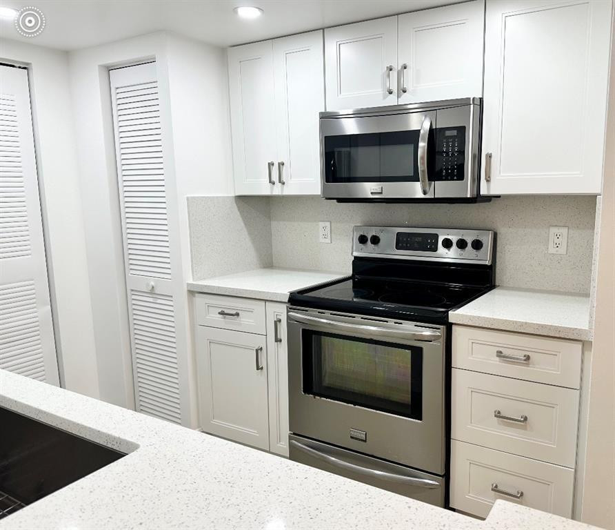 9955 Westview Dr 215